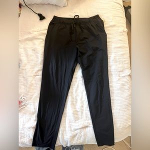 Lululemon Joggers, size 4